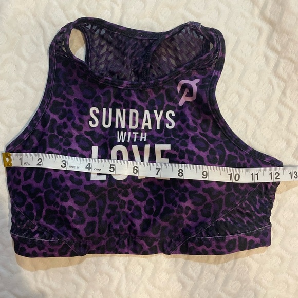 Peloton Wear It To Heart High Neck Sports Bra XS Purple Cheetah Print Mesh Back - Picture 7 of 8